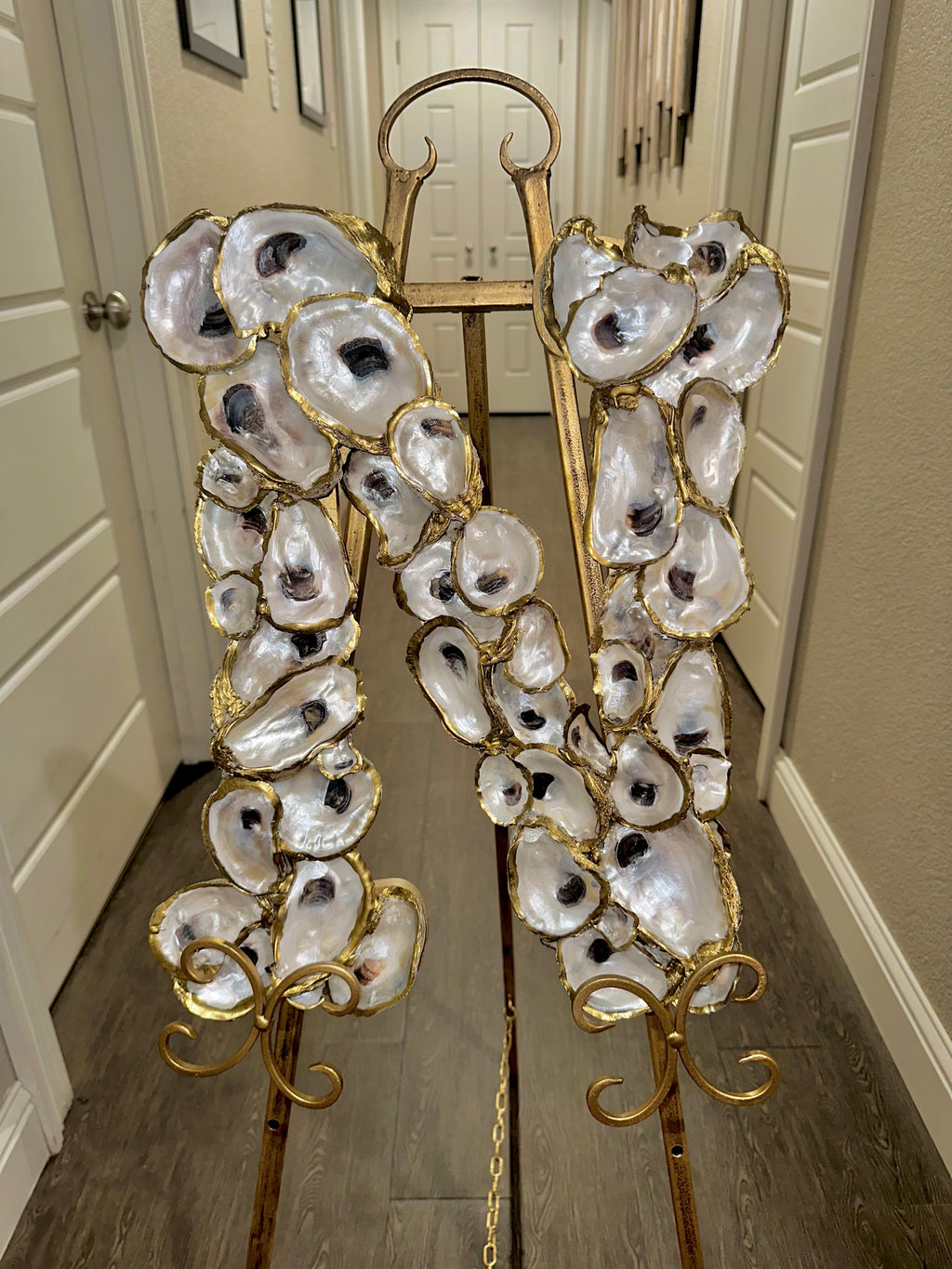 18” Oyster Initials